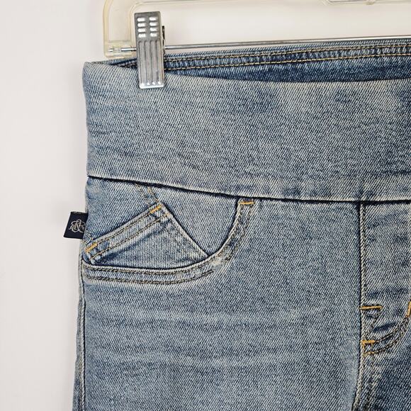 Rock & Republic Jeans Size 6 Blue Denim RX Fever Pull Up Light Wash Straight Leg - Picture 5 of 11